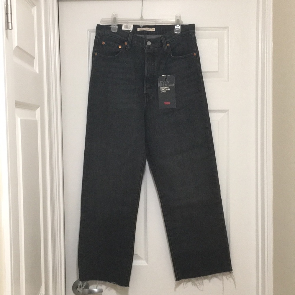 Levi’s Ribcage Straight Ankle Washed Black